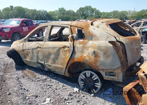 2013 Cadillac Srx Luxury Collection z USA, uszkodzony, nr VIN 3GYFNGE31DS602356